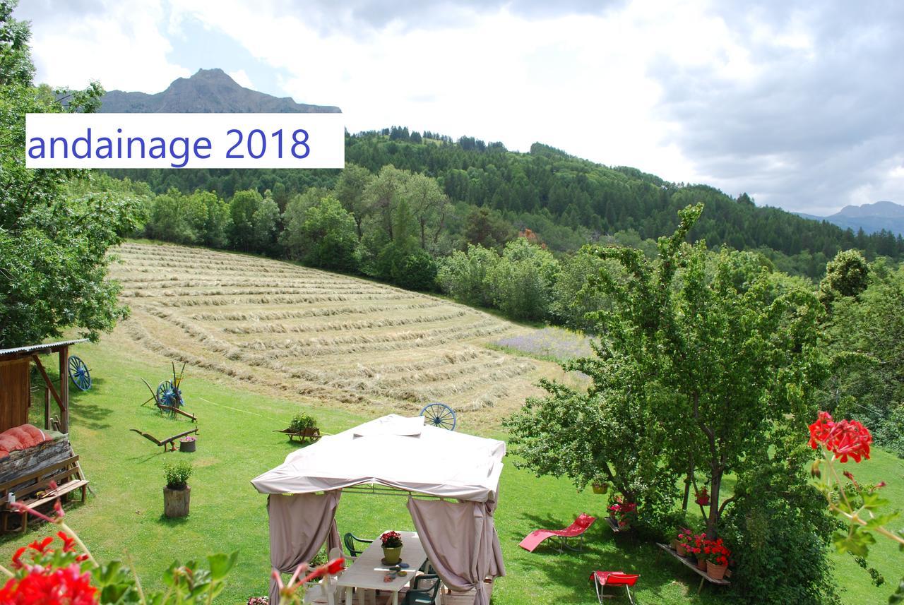 Le Clos Du Berger Le Sauze Buitenkant foto